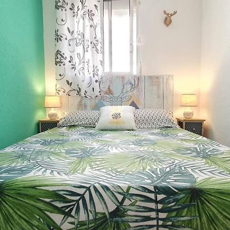 Encantadora Vivienda En El Paseo Maritimo De Salou Luaran gambar