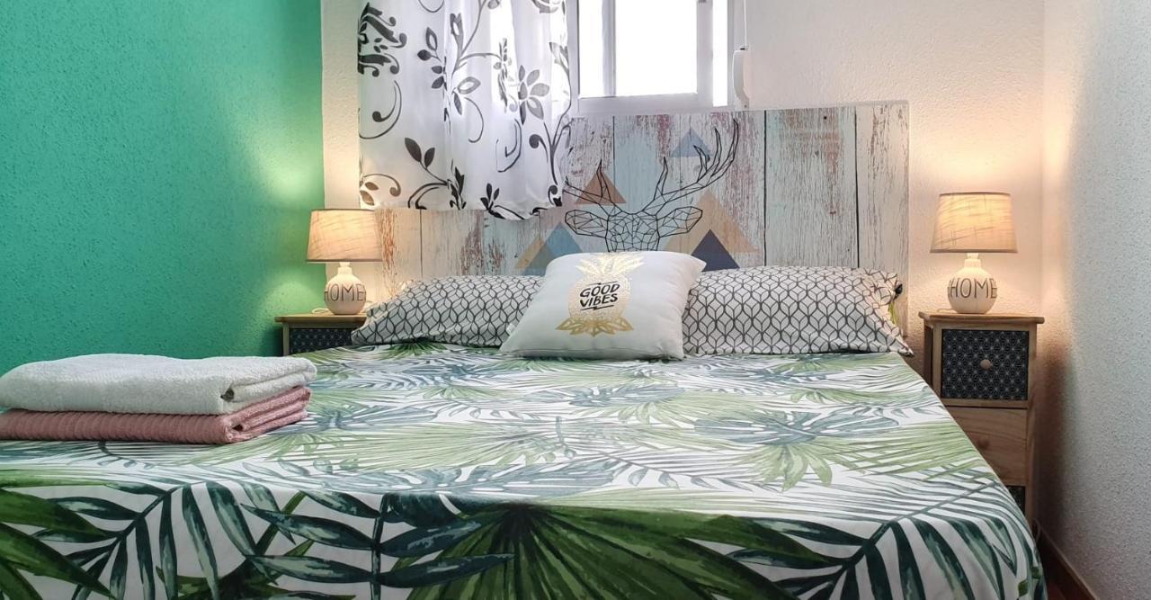 Encantadora Vivienda En El Paseo Maritimo De Salou Luaran gambar