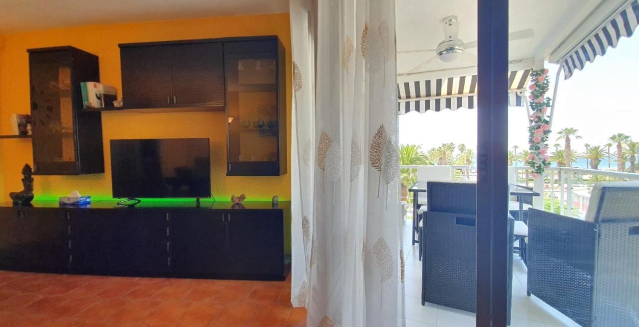 Encantadora Vivienda En El Paseo Maritimo De Salou Luaran gambar